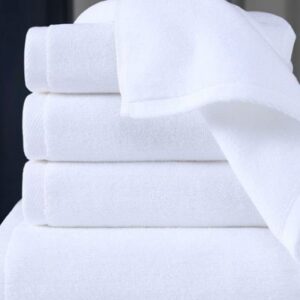 White Plain Hotel Towels