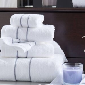 Yarn-Dyed Hotel Towels